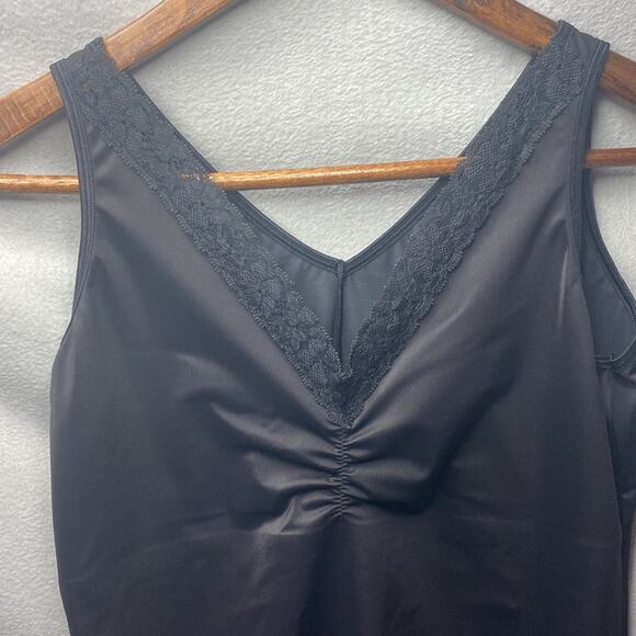 Ruby Ribbon Black with lace details cami size 38 - Picture 2 of 7